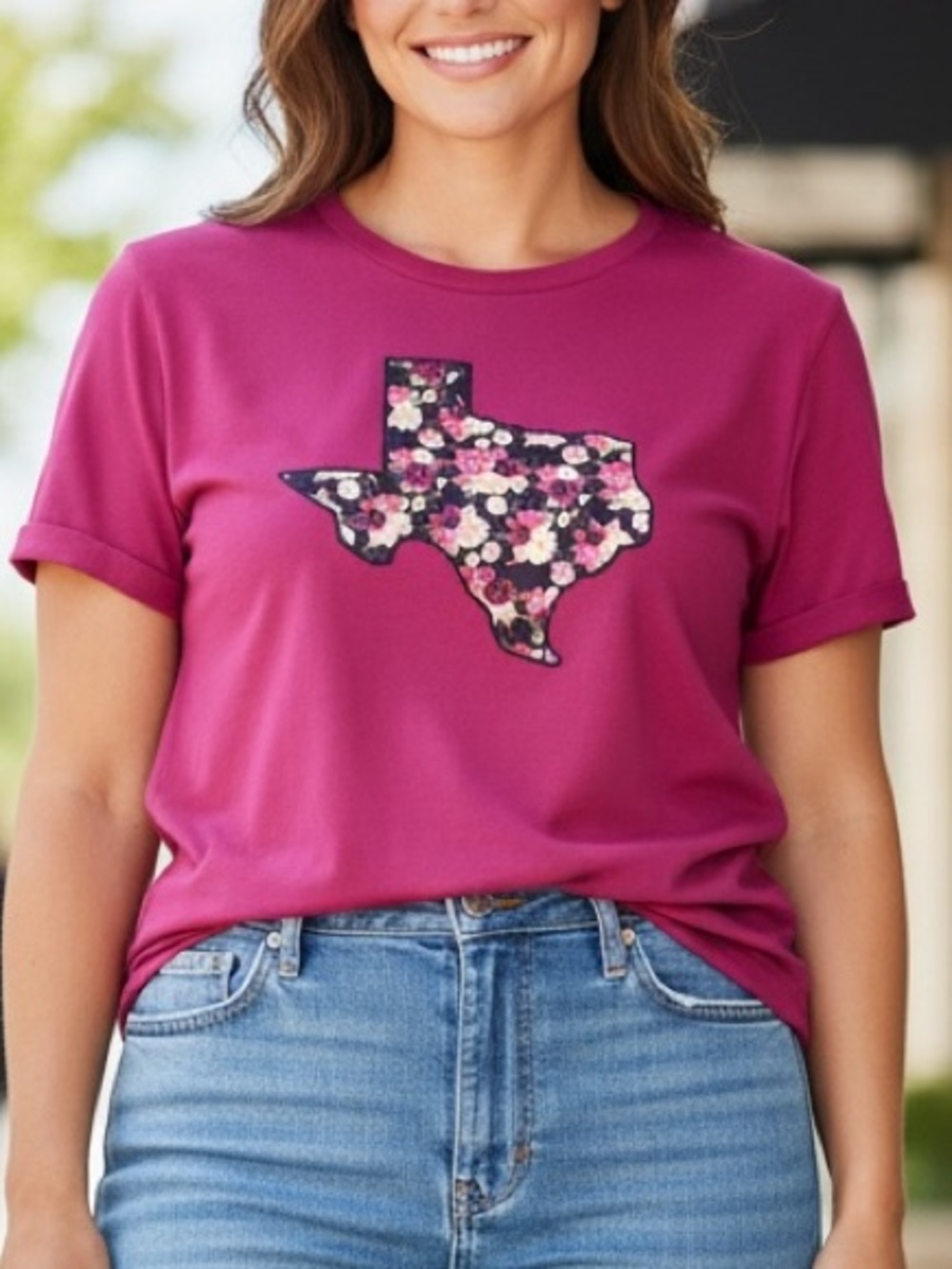 SOUTHERN GRACE TEXAS T- SHIRT. FLORAL EMBROIDERED TEXAS, HOT PINK SIZE 2XL.